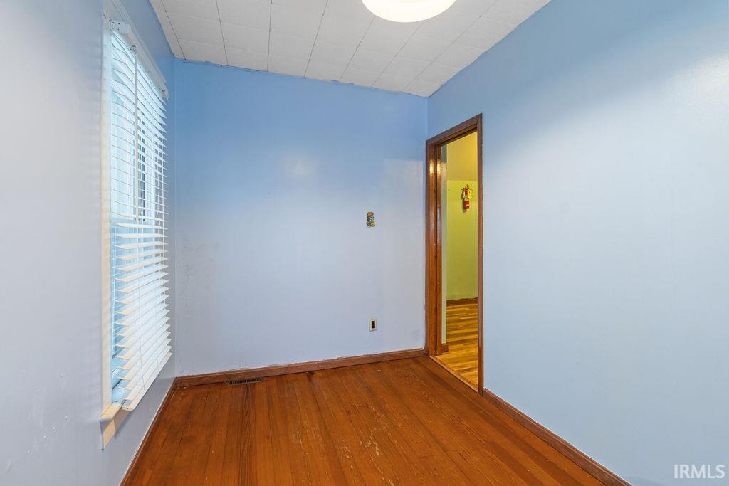 541 East Main Street Warsaw, IN 46580 - Photo 25 of 32