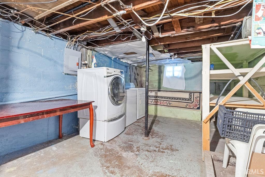 541 East Main Street Warsaw, IN 46580 - Photo 28 of 32