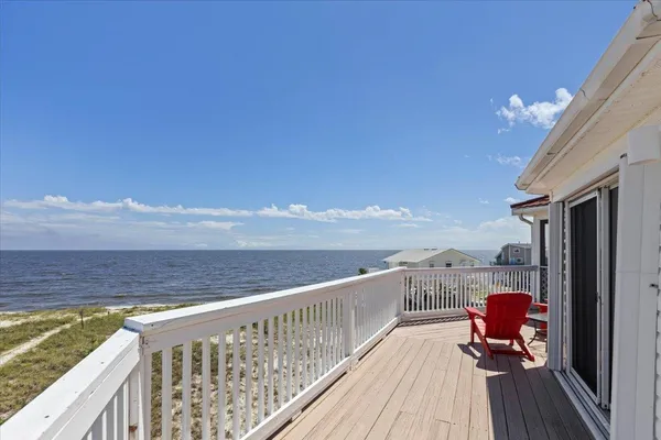 $995,000 | 6 Kingfish Street, Alligator Point, FL 32346