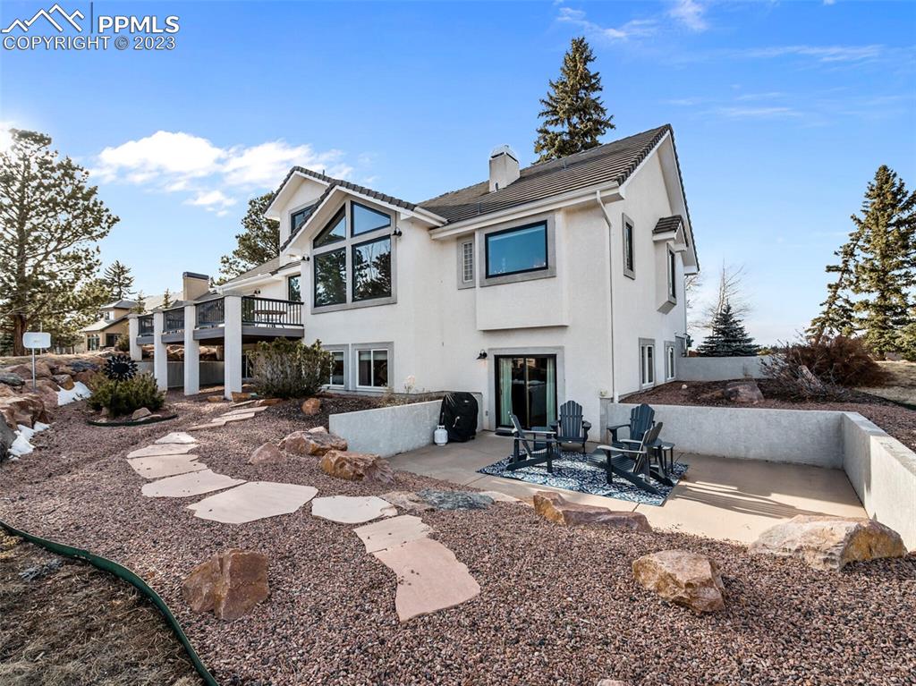 133 Matthew Road Divide, CO 80814 - Photo 31 of 37 a view of a house with yard and sitting area
