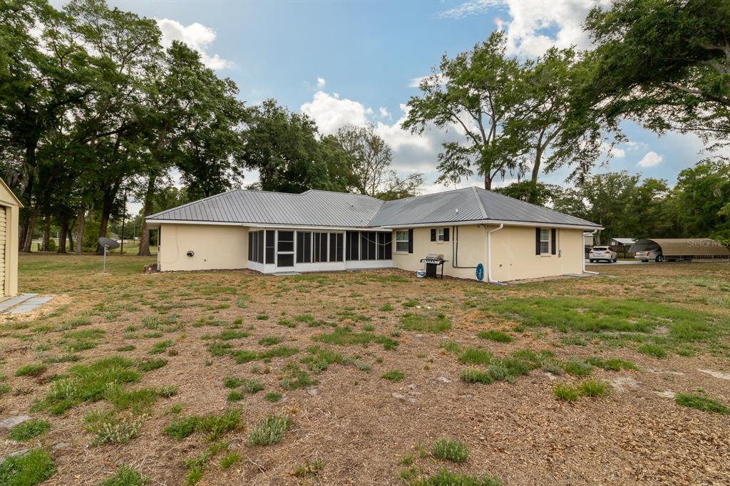 300 Southwest Brighton Court Fort White, FL 32038 - Photo 25 of 35