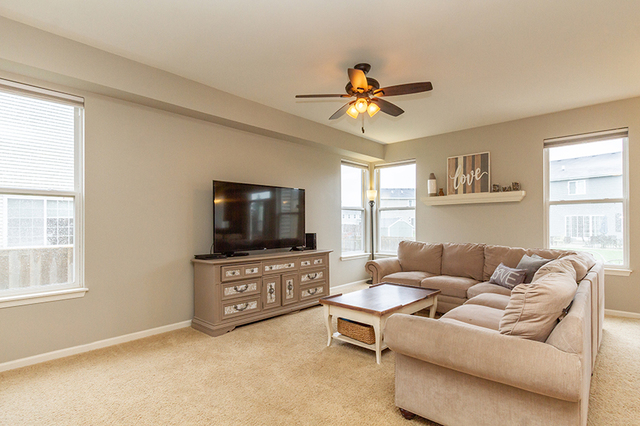 1403 Beachview Road Pingree Grove, IL 60140 - Photo 15 of 27