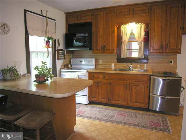 64 Gambers Corner Road Duncannon, PA 17020 - Photo 4 of 14 Gallery Image 4