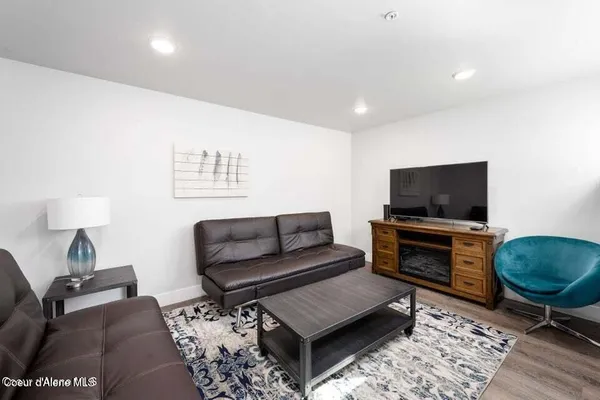 $595,000 | 915 East Sherman Avenue, Unit C, Coeur D'Alene, ID 83814