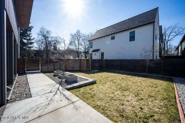 $595,000 | 915 East Sherman Avenue, Unit C, Coeur D'Alene, ID 83814