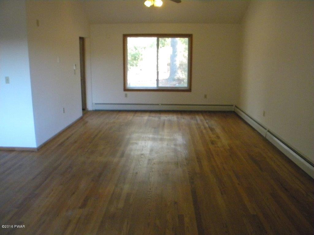 121 Hatton Road Hawley, PA 18428 - Photo 11 of 27 Living Room