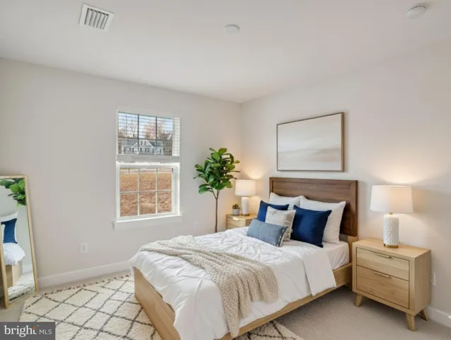 $575,000 | 484 Bridgepoint Drive, Fredericksburg, VA 22405