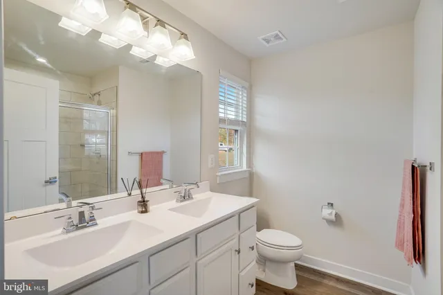 $575,000 | 484 Bridgepoint Drive, Fredericksburg, VA 22405