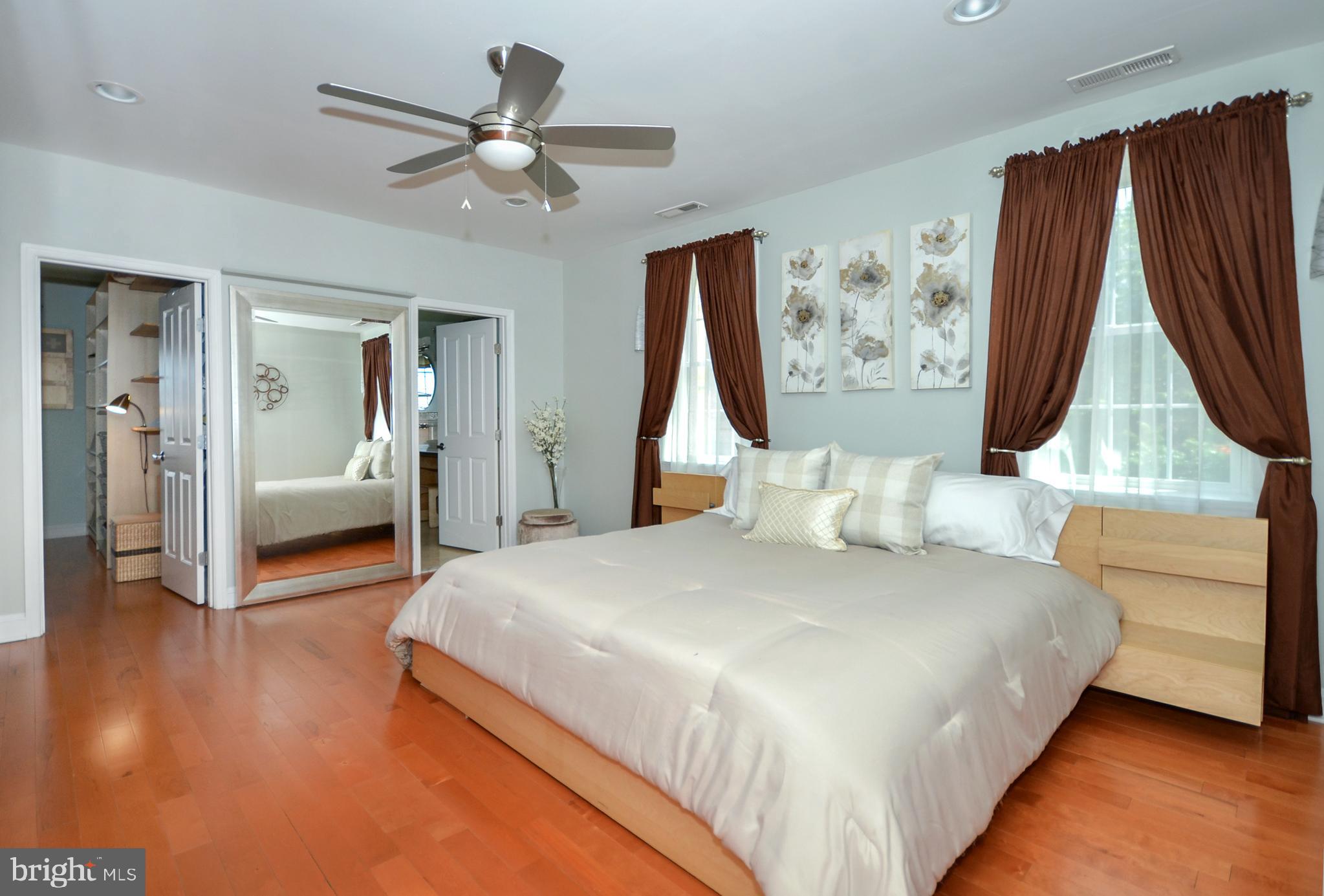 639 Rappolla Street Baltimore, MD 21224 - Photo 11 of 30 Spacious Master Suite