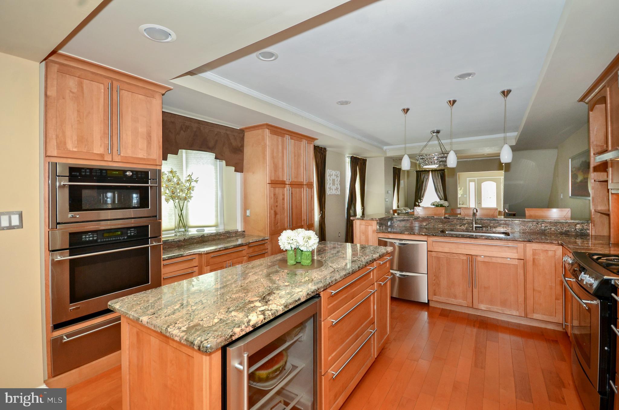 639 Rappolla Street Baltimore, MD 21224 - Photo 7 of 30 Island with Wine Refrigerator
