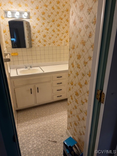 7707 Anoka Road Henrico, VA 23229 - Photo 17 of 21 Bathroom off primary featuring vanity