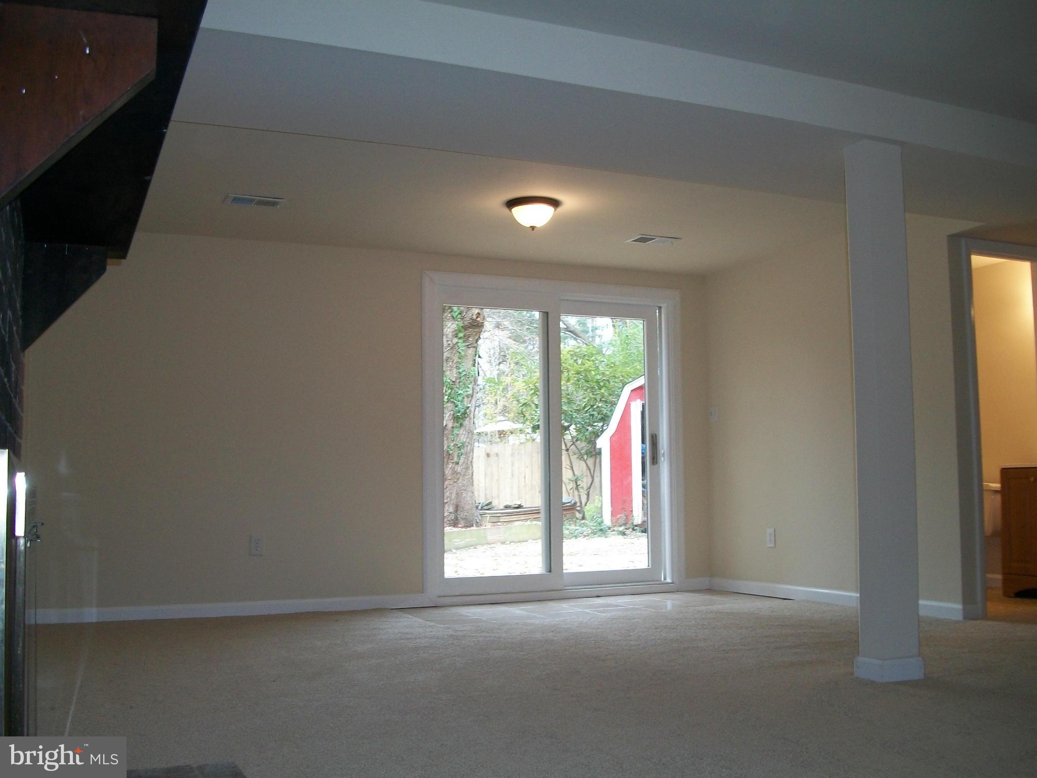 14031 Lindendale Road Woodbridge, VA 22193 - Photo 14 of 27 Family Room