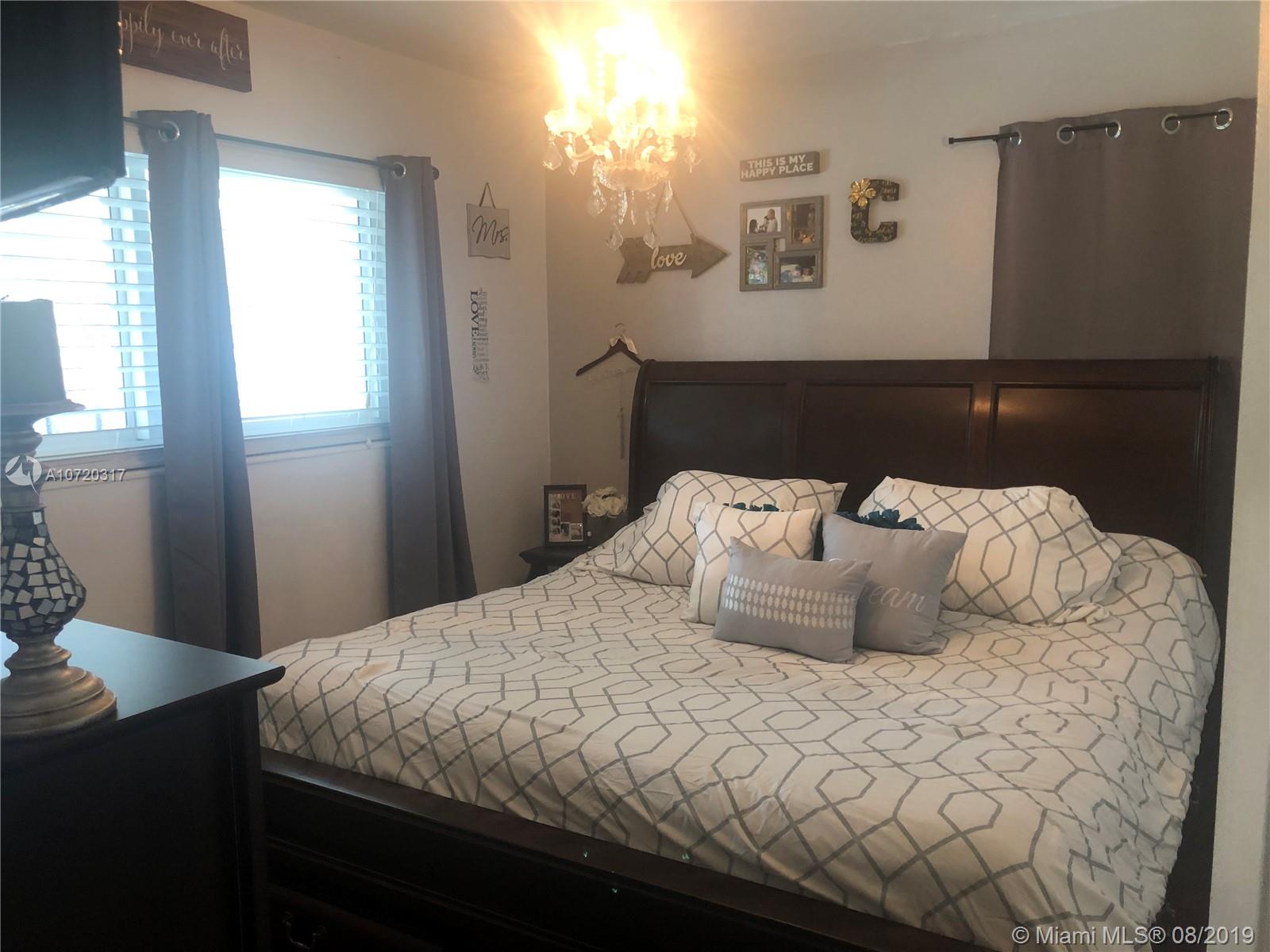 19265 Franjo Road Cutler Bay, FL 33157 - Photo 12 of 27
