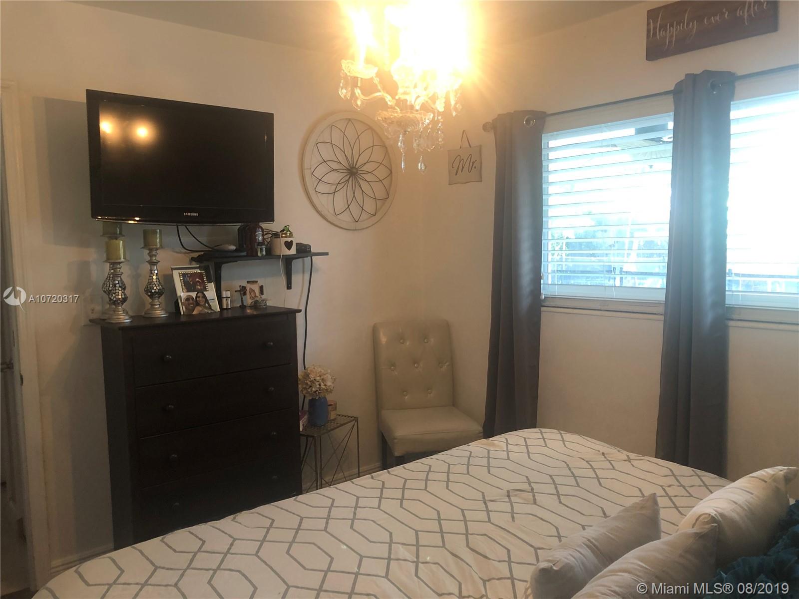 19265 Franjo Road Cutler Bay, FL 33157 - Photo 13 of 27