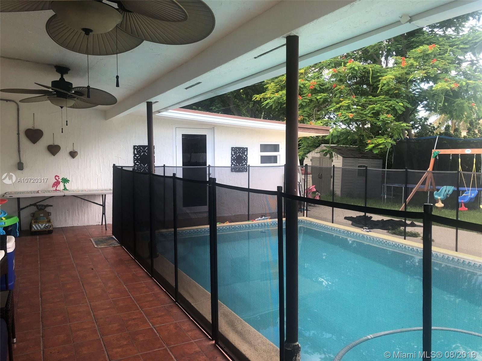 19265 Franjo Road Cutler Bay, FL 33157 - Photo 23 of 27