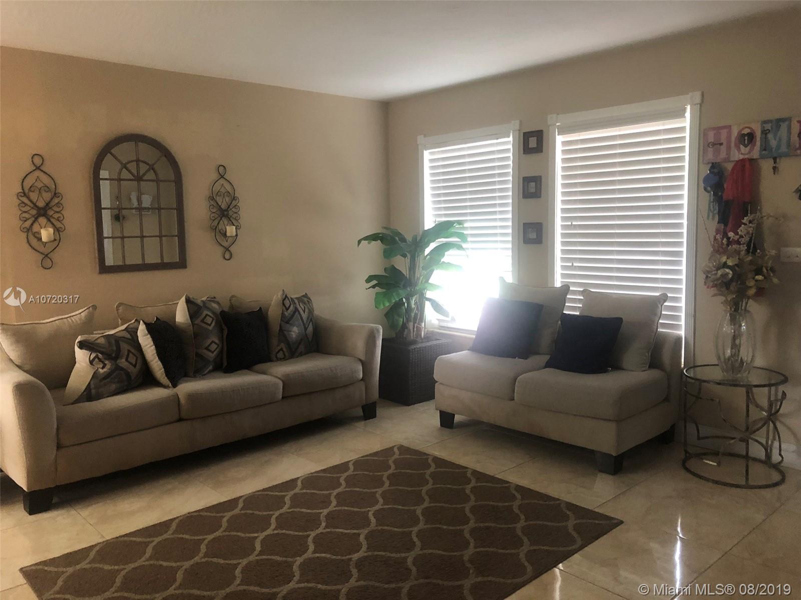 19265 Franjo Road Cutler Bay, FL 33157 - Photo 4 of 27