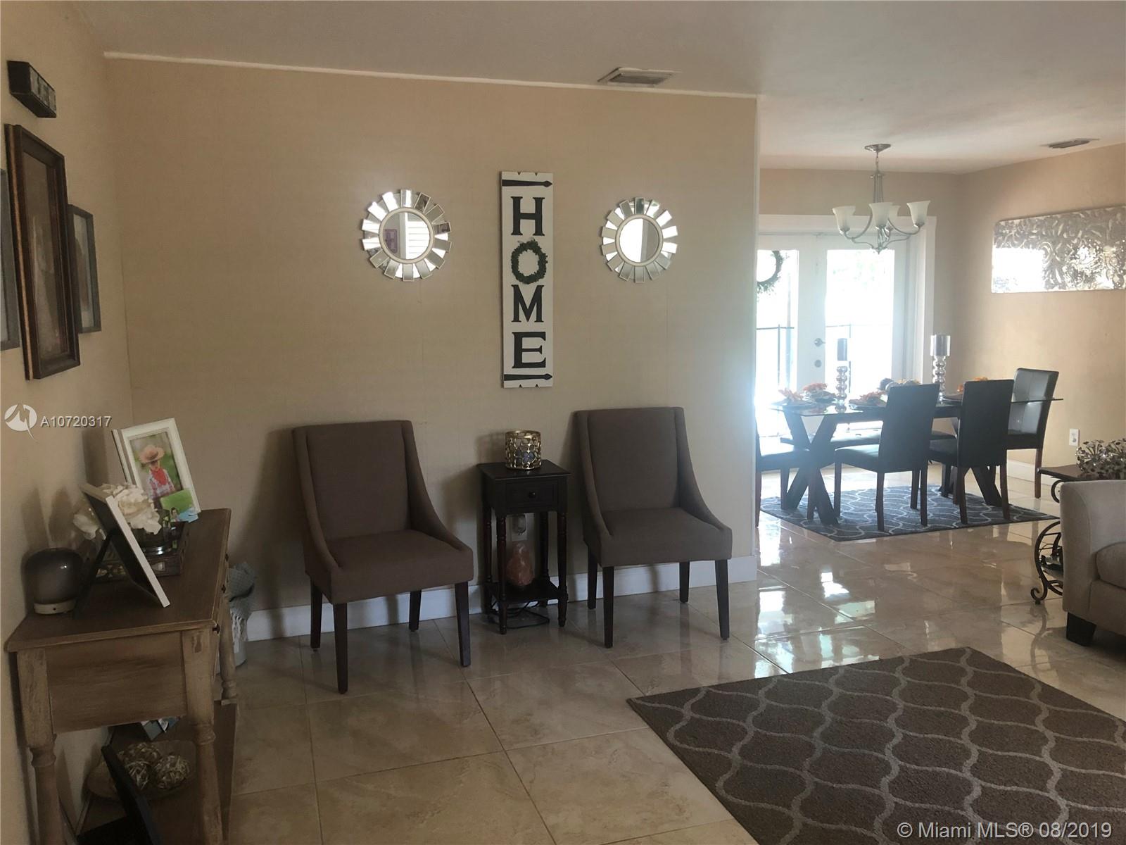 19265 Franjo Road Cutler Bay, FL 33157 - Photo 5 of 27