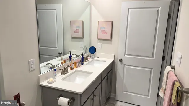 $375,000 | 7 Nelsons Way, Westampton, NJ 08060