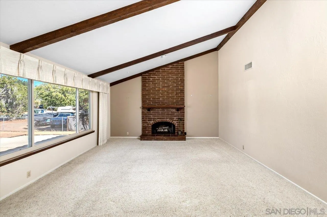 1970 Rohn Road Escondido, CA 92025 - Photo 7 of 47 Gallery Image 7