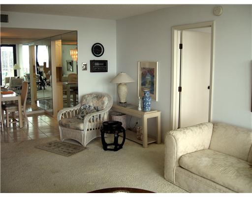 336 Golfview Road, Unit PH9 North Palm Beach, FL 33408 - Photo 4 of 8 Additional Photo