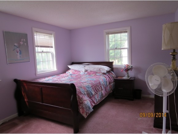 27 Bennington Road Nashua, NH 03064 - Photo 12 of 19