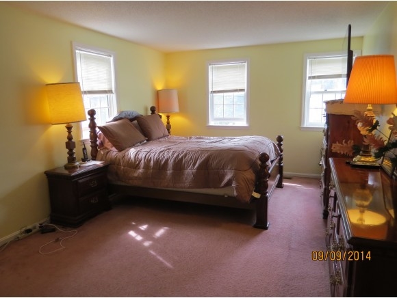 27 Bennington Road Nashua, NH 03064 - Photo 8 of 19