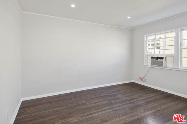 $2,650 | 8563 Holloway Drive, Unit 3/4, West Hollywood, CA 90069