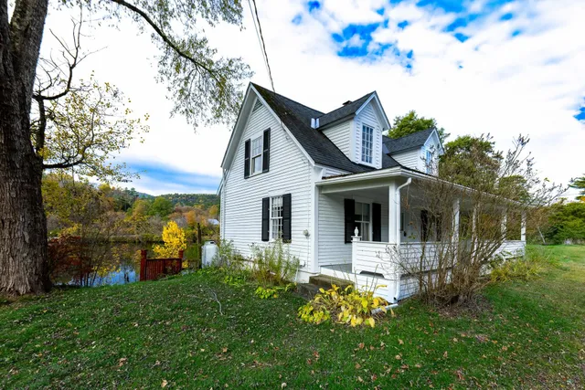 $439,000 | 535 River Road, Lyme, NH 03768