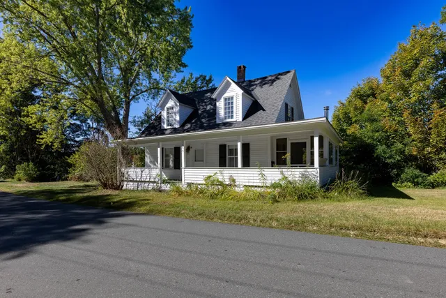 $439,000 | 535 River Road, Lyme, NH 03768