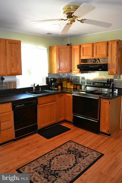 1805 Scientists Cliffs Road Port Republic, MD 20676 - Photo 14 of 24 Kitchen