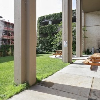 5320 North Sheridan Road, Unit 407 Chicago, IL 60640 - Photo 26 of 26 a view of backyard with patio