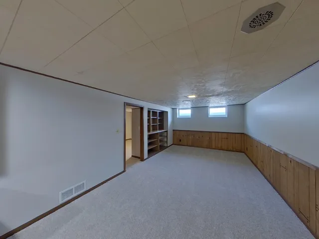 $2,149 | 2606 65th Avenue North, Brooklyn Center, MN 55430