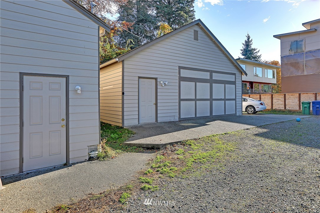 1419 North 36th Street Renton, WA 98056 - Photo 5 of 7 Gallery Image 5