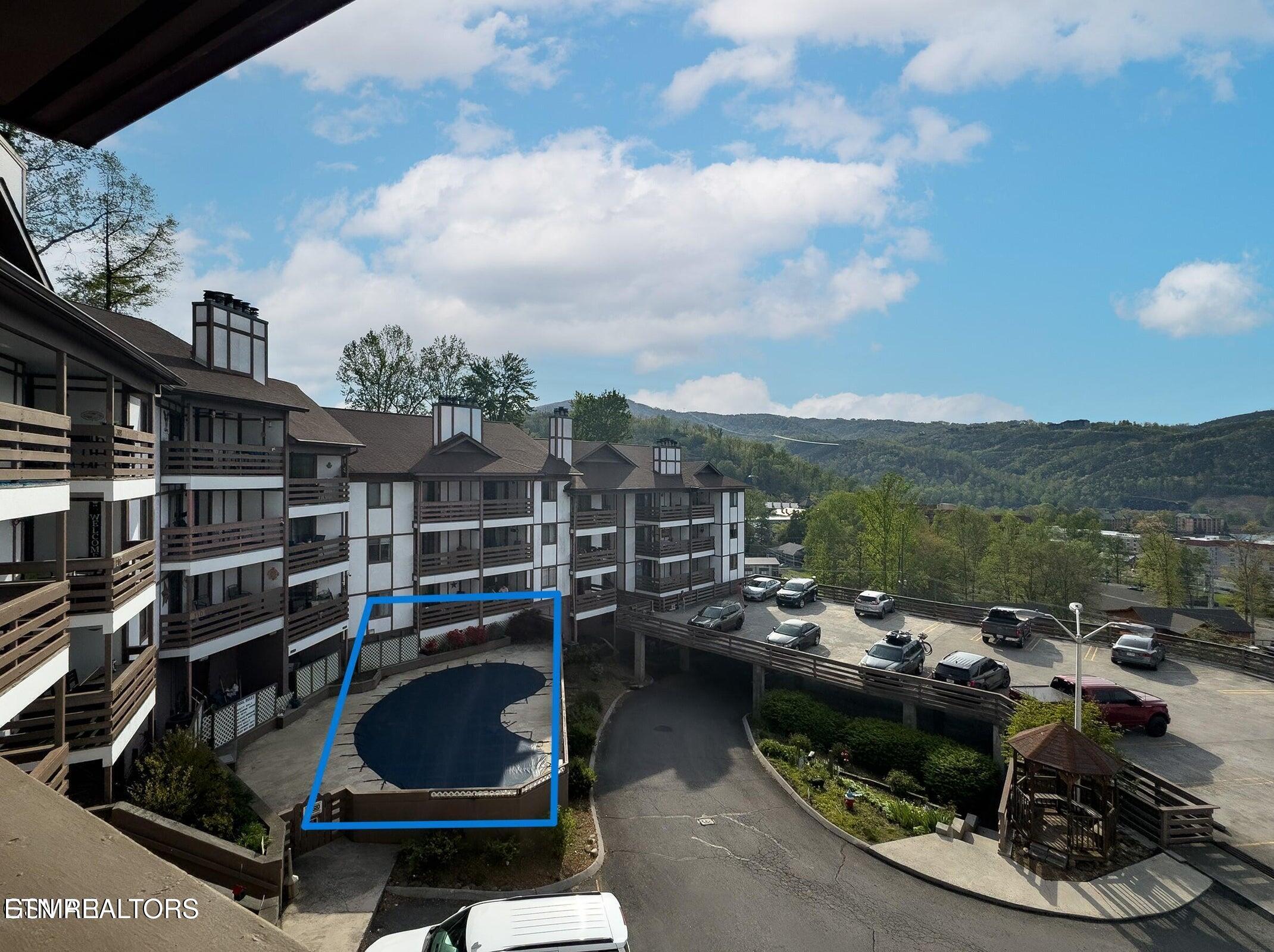 616 Turkey Nest Road, Unit 306 Gatlinburg, TN 37738 - Photo 9 of 35 Community Pool