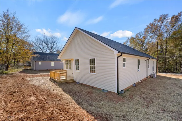 $259,900 | 335 Winston Street, Pendleton, SC 29670