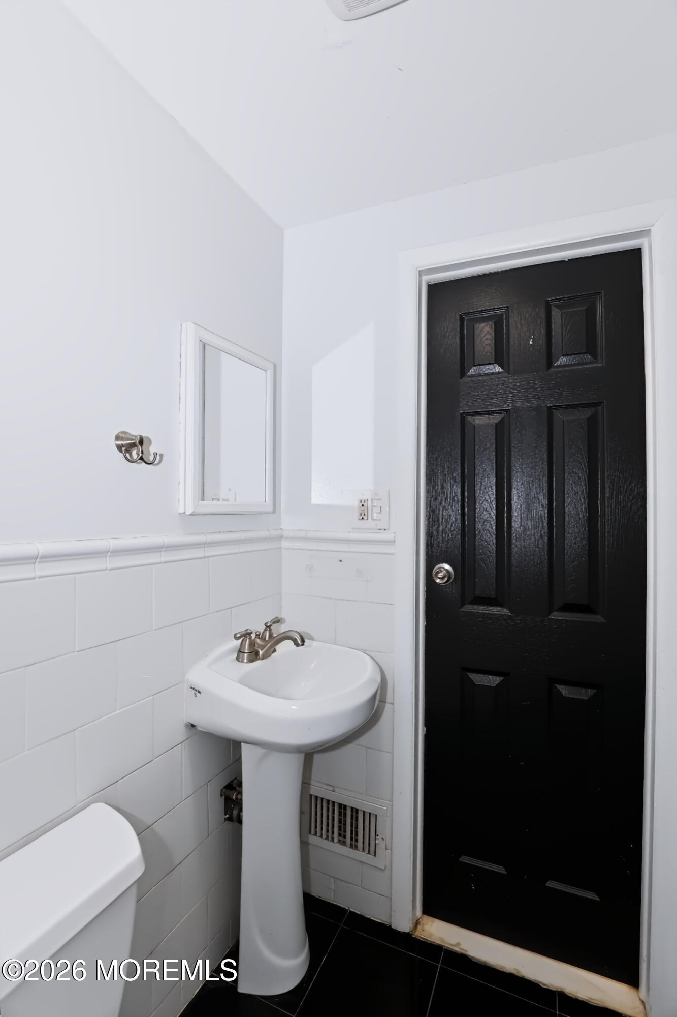 33 Alan Terrace Howell, NJ 07731 - Photo 33 of 42 518A6060