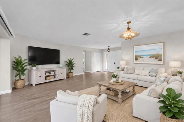 $350,000 | 1602 Jim Jim Court, Venice, FL 34293
