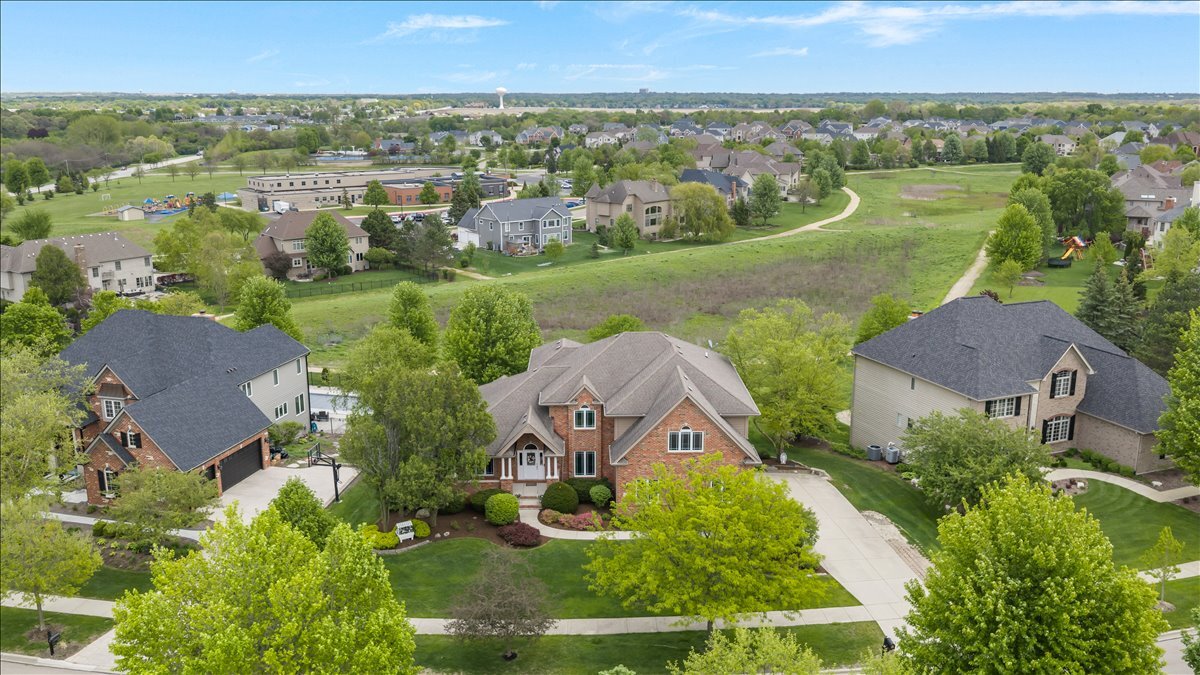 430 Alberosky Way Batavia, IL 60510 - Photo 46 of 49 an aerial view of a house with a outdoor space