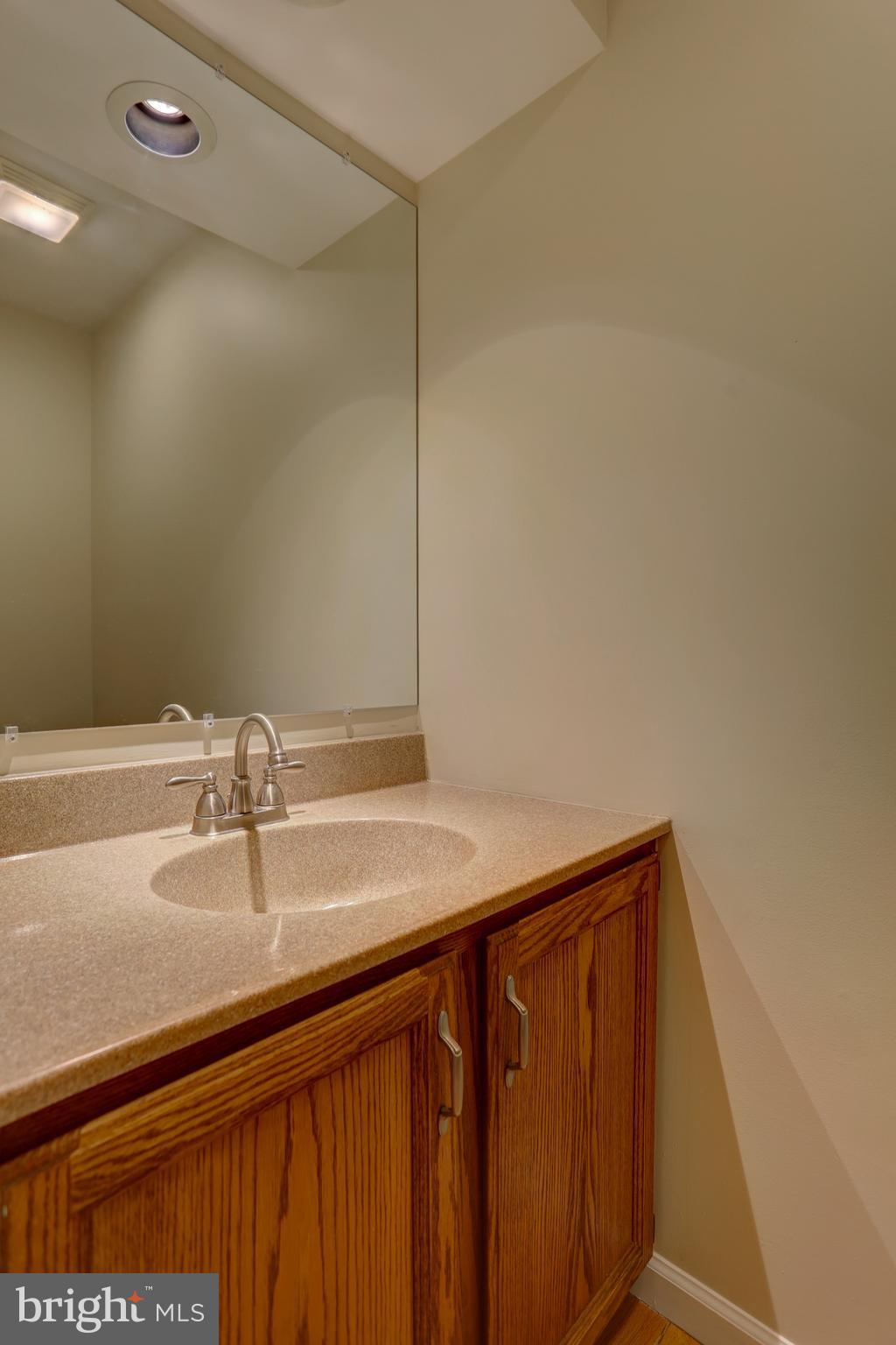 1070 Hearthstone Road Lancaster, PA 17603 - Photo 19 of 50
