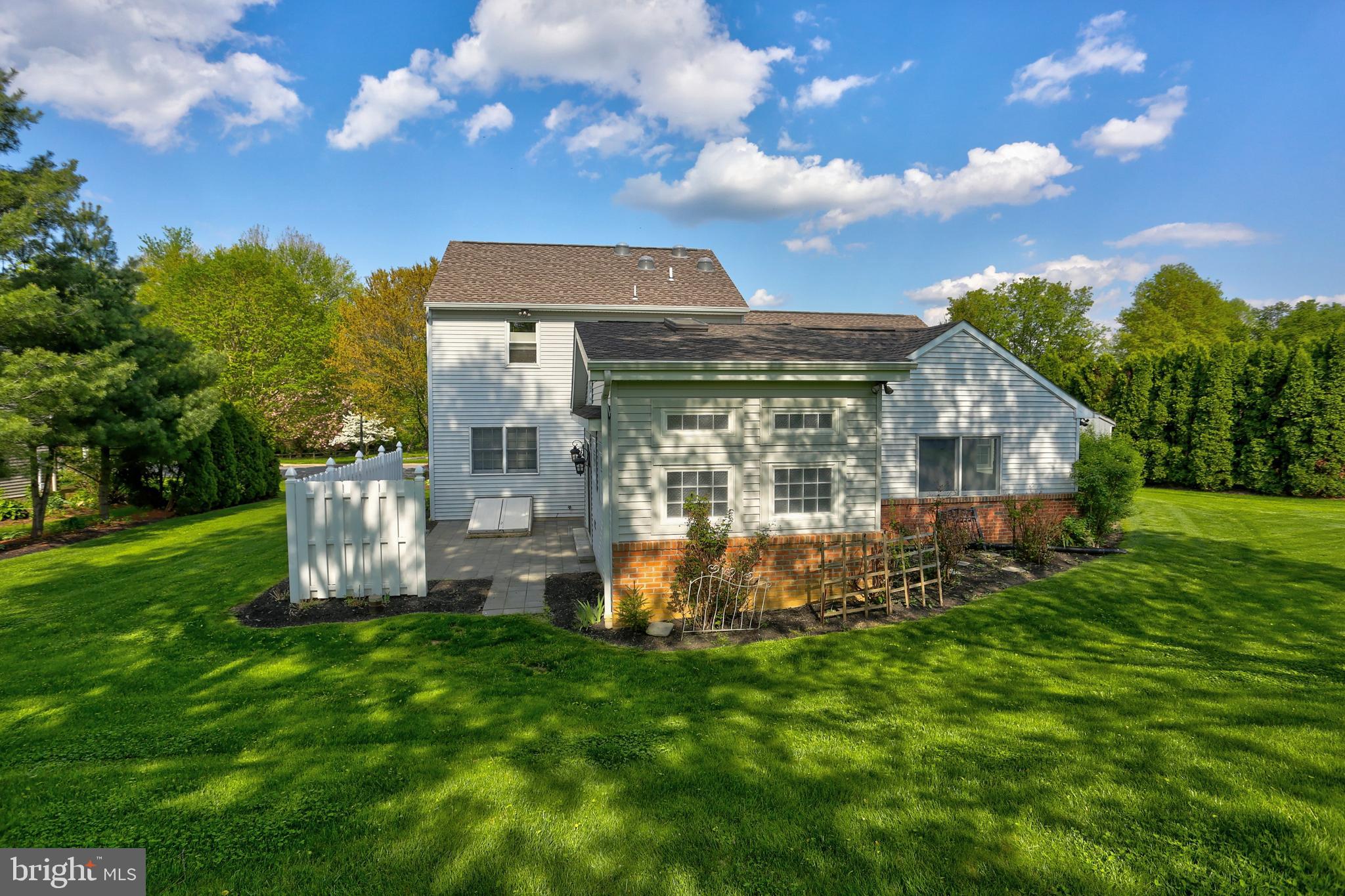 1070 Hearthstone Road Lancaster, PA 17603 - Photo 45 of 50