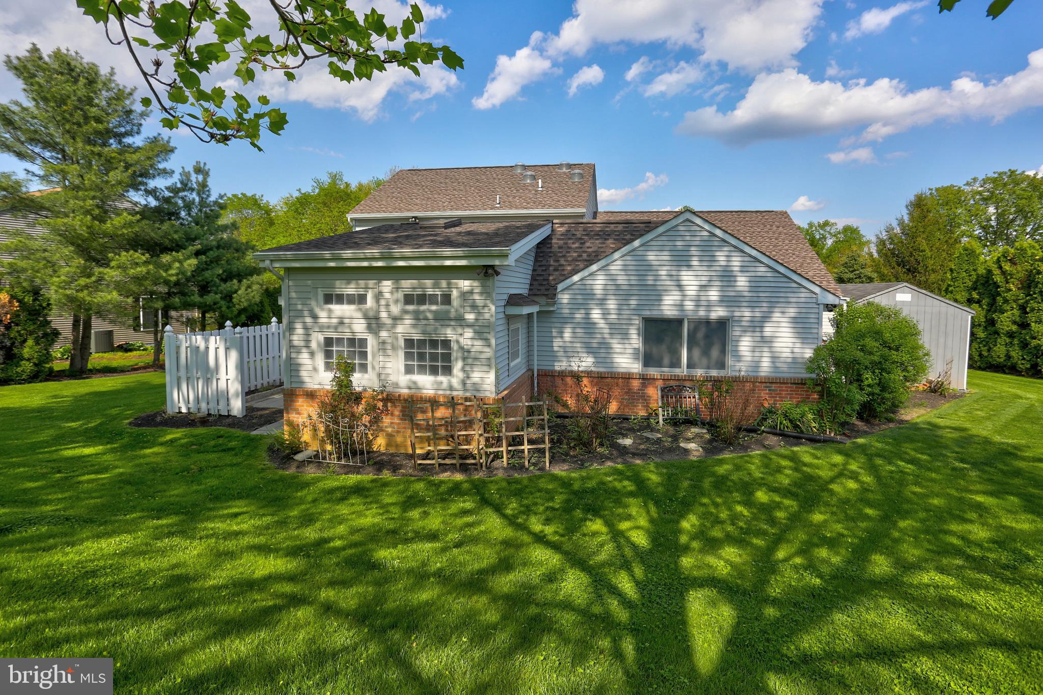 1070 Hearthstone Road Lancaster, PA 17603 - Photo 46 of 50