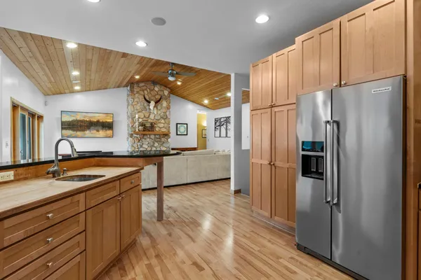 $974,900 | 2780 Overlook Lane North, Stillwater, MN 55082