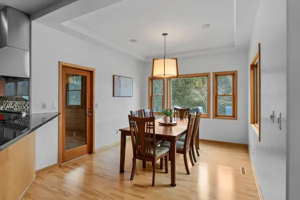 $974,900 | 2780 Overlook Lane North, Stillwater, MN 55082