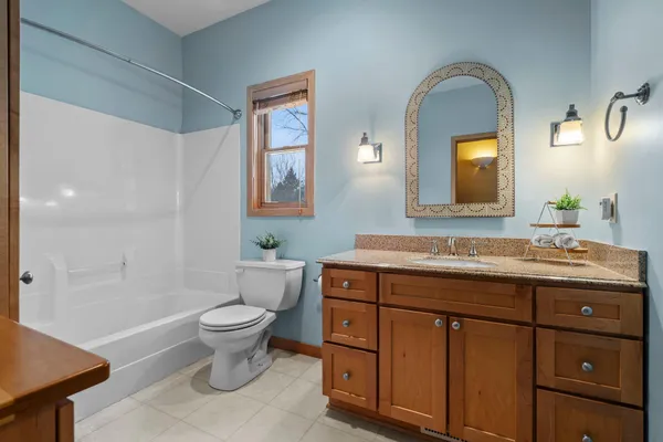 $974,900 | 2780 Overlook Lane North, Stillwater, MN 55082