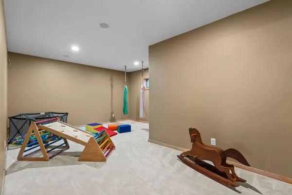 $974,900 | 2780 Overlook Lane North, Stillwater, MN 55082