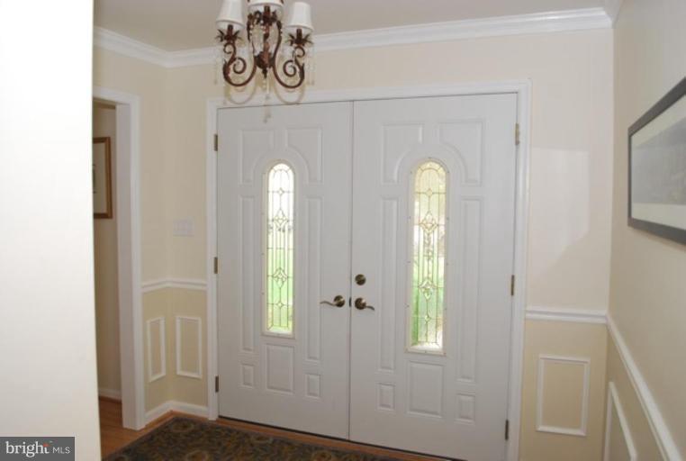 7702 Wilbur Court Springfield, VA 22153 - Photo 14 of 24 Entrance / Foyer