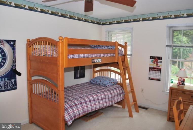 7702 Wilbur Court Springfield, VA 22153 - Photo 20 of 24 Bedroom #2