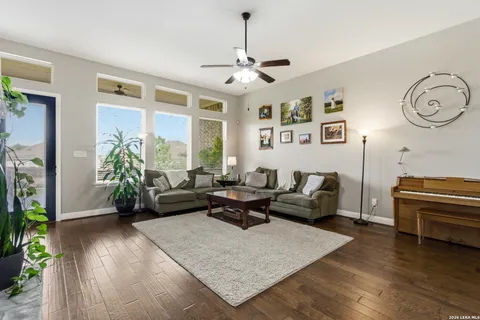 $645,000 | 3335 Harvest Crest, Marion, TX 78124