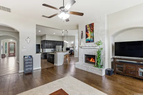 $645,000 | 3335 Harvest Crest, Marion, TX 78124