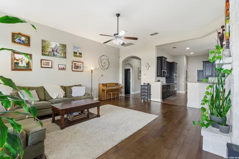 $645,000 | 3335 Harvest Crest, Marion, TX 78124